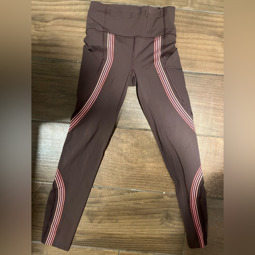 Size 4 Lululemon leggings